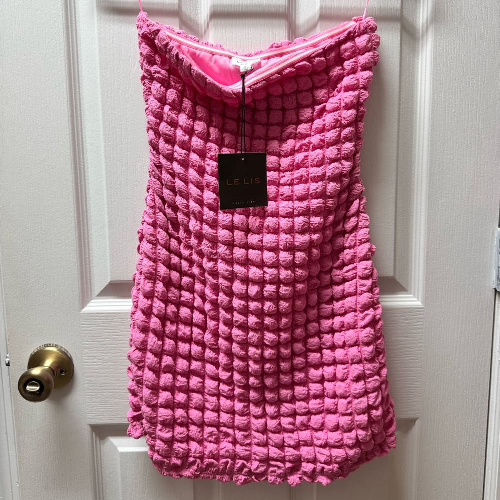 Le Lis Bubblegum Pink Textured Top